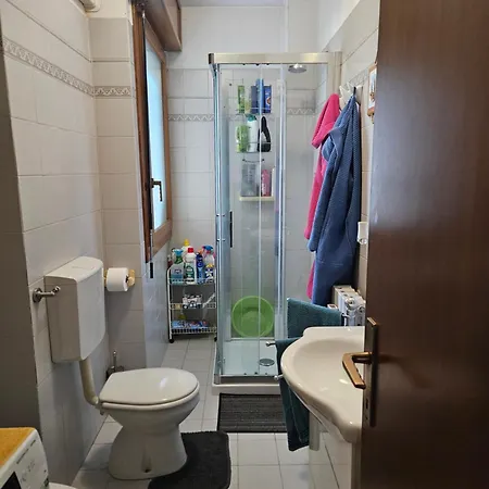 Stanza In Privato Zona San Vitale