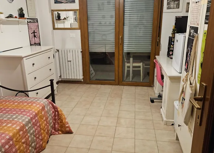 Pansiyon Stanza In Privato Zona San Vitale