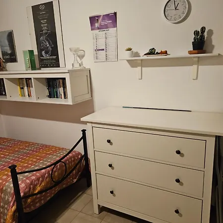 Stanza In Privato Zona San Vitale * Bologna